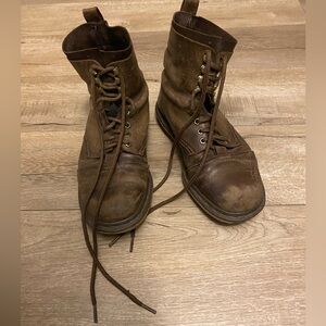 Vintage Dr Martens Brown Lace Up Men’s Leather Boots Size9